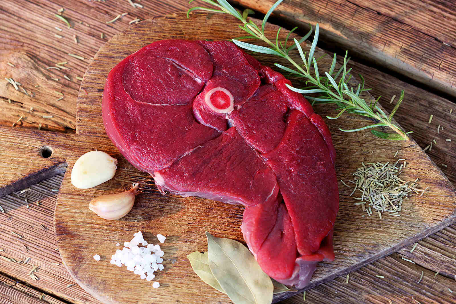 sarna udziec z kością plastry mrożony 5276