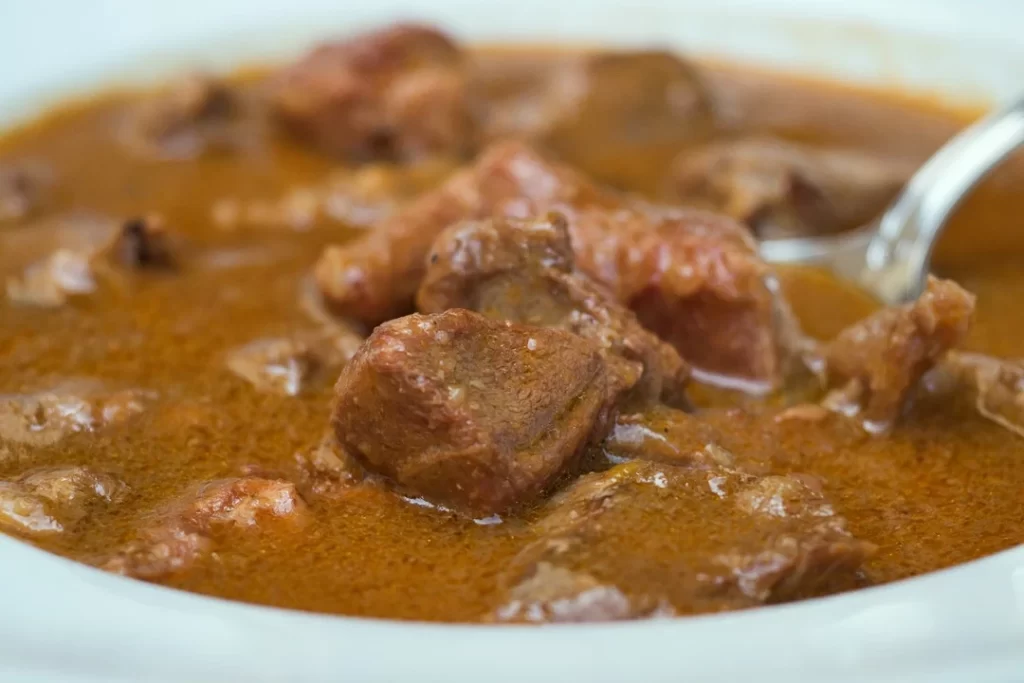 Jak zrobić dobry gulasz z&nbsp;jelenia?